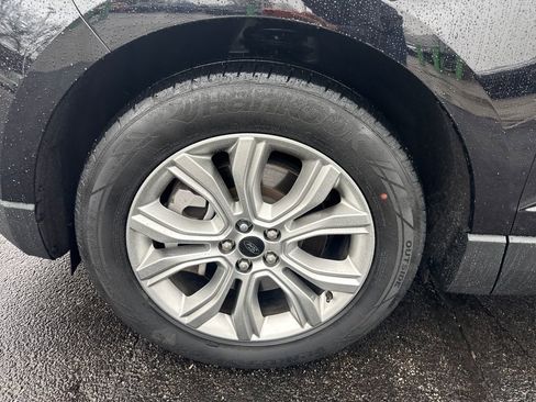 Used 2023 Ford Edge Titanium w/ Equipment Group 301A image 23