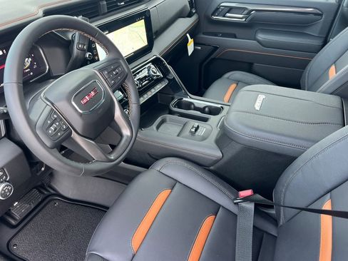 New 2026 GMC Sierra 2500 AT4 w/ AT4 Premium Plus Package image 7