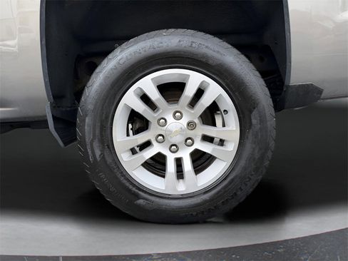 Used 2017 Chevrolet Silverado 1500 LT w/ All Star Edition image 10