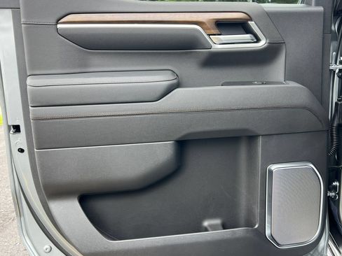 New 2026 Chevrolet Silverado 1500 High Country w/ Technology Package AWD/4WD image 44