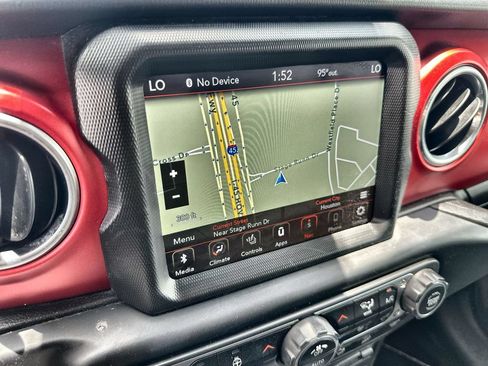 Used 2019 Jeep Wrangler Rubicon AWD/4WD image 28
