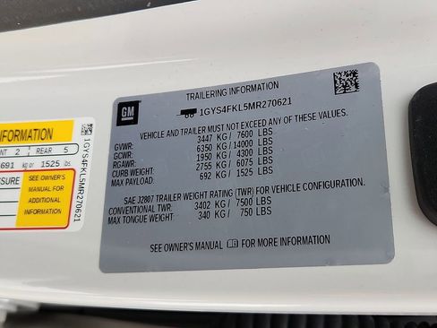 Used 2021 Cadillac Escalade Sport w/ Driver Assist Tech Package image 28