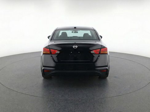 Used 2025 Nissan Altima 2.5 SV FWD image 7