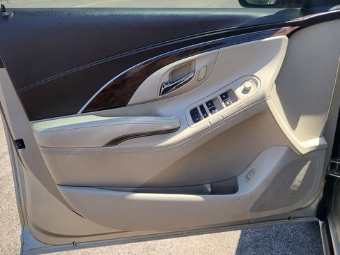 Used 2015 Buick LaCrosse Leather FWD image 23
