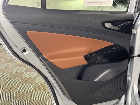 Used 2021 Volkswagen ID.4 Pro S w/ ID.4 Protection Package image 21