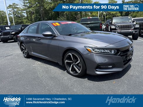 Used 2018 Honda Accord Sport image 1
