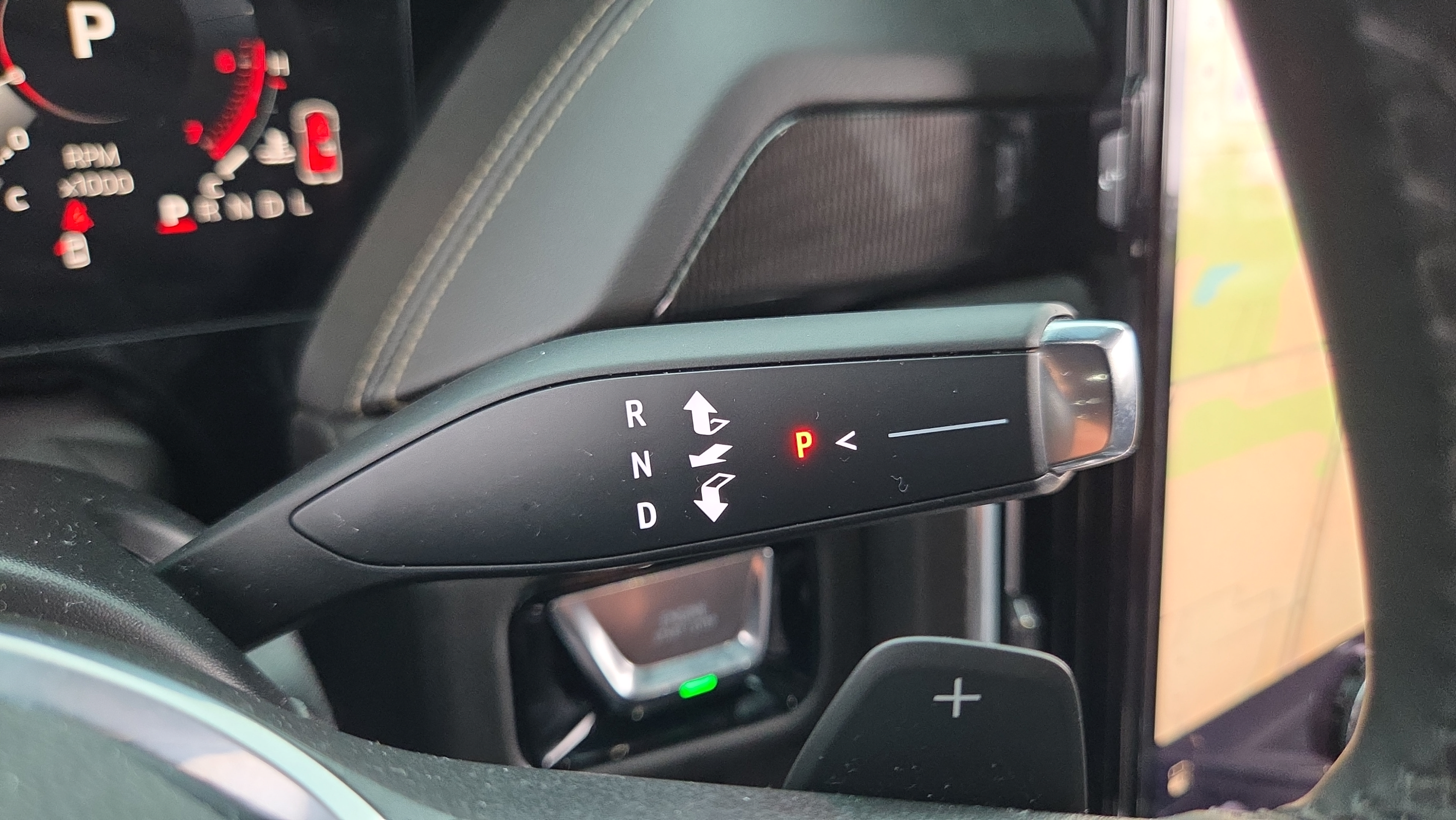 Used 2025 GMC Yukon Elevation AWD/4WD image 29
