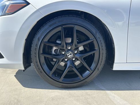 Certified 2024 Honda Civic Sport image 18