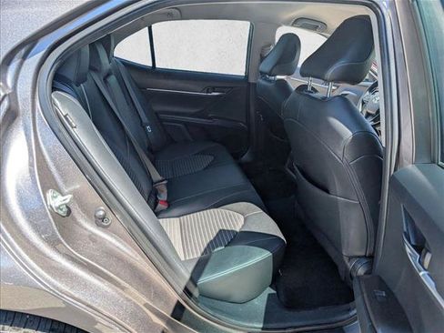 Certified 2023 Toyota Camry SE FWD image 17
