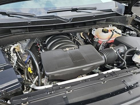 Certified 2025 GMC Yukon Denali image 37