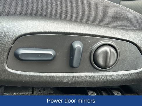 Used 2024 Chevrolet Malibu LT image 21