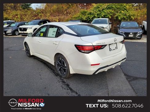Used 2025 Nissan Sentra SV w/ All-Weather Package image 2