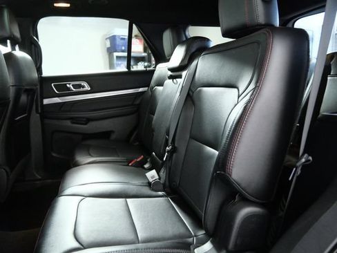 Used 2016 Ford Explorer Sport AWD/4WD image 14
