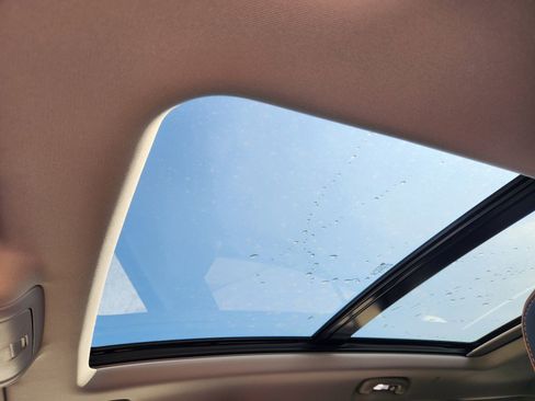 Certified 2024 GMC Terrain AT4 w/ Infotainment Package II image 6