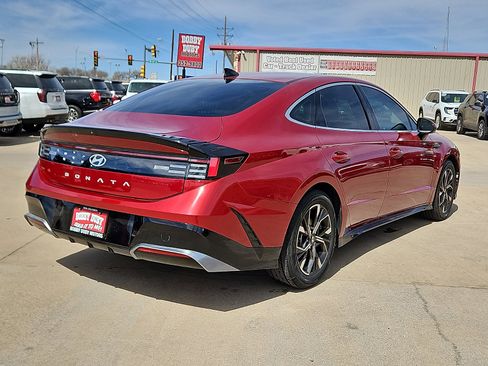 Used 2024 Hyundai Sonata SEL image 3