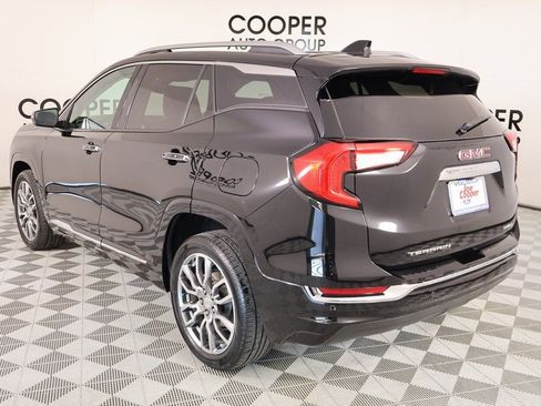 Used 2022 GMC Terrain Denali image 23