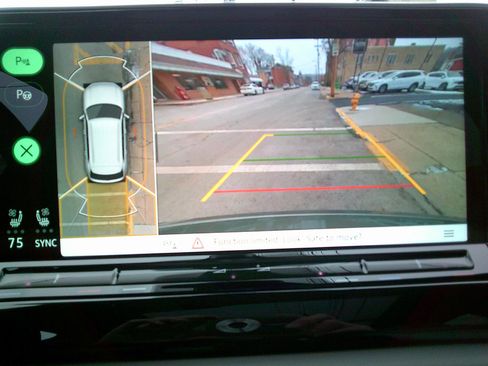 Used 2025 Volkswagen Atlas Cross Sport SEL Premium R-Line image 23