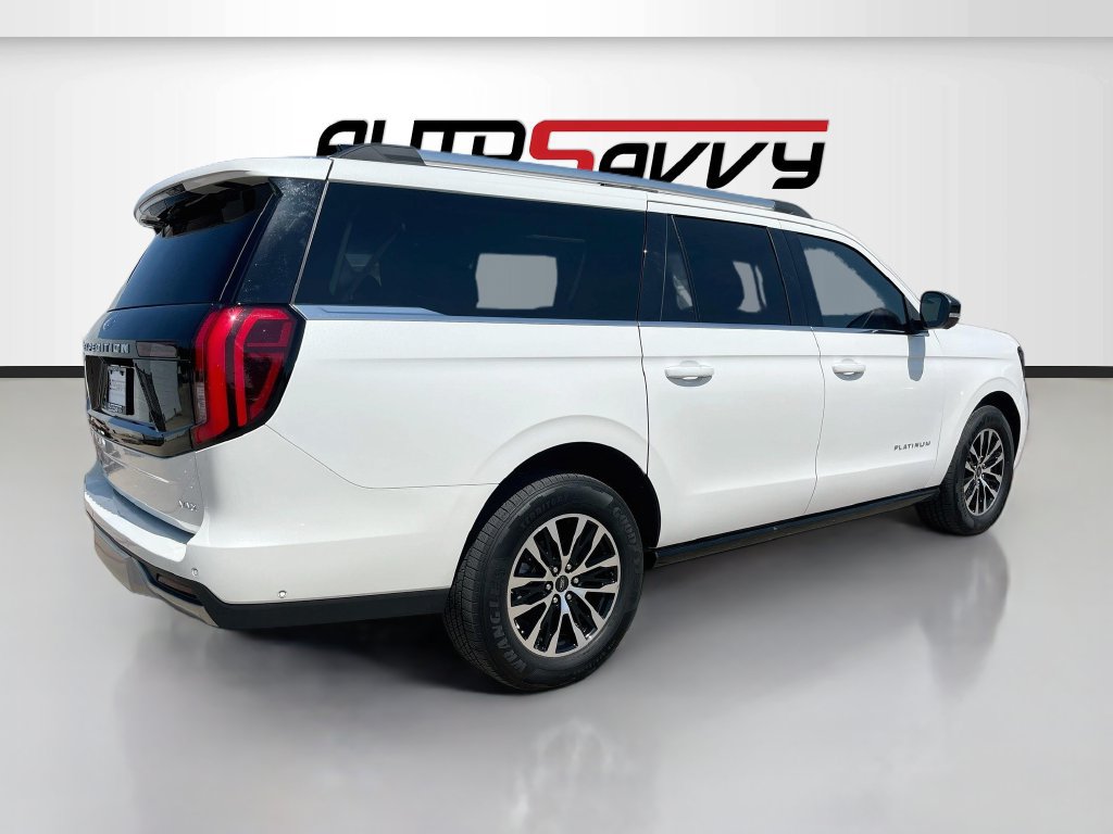 Used 2025 Ford Expedition Max Platinum AWD/4WD image 7