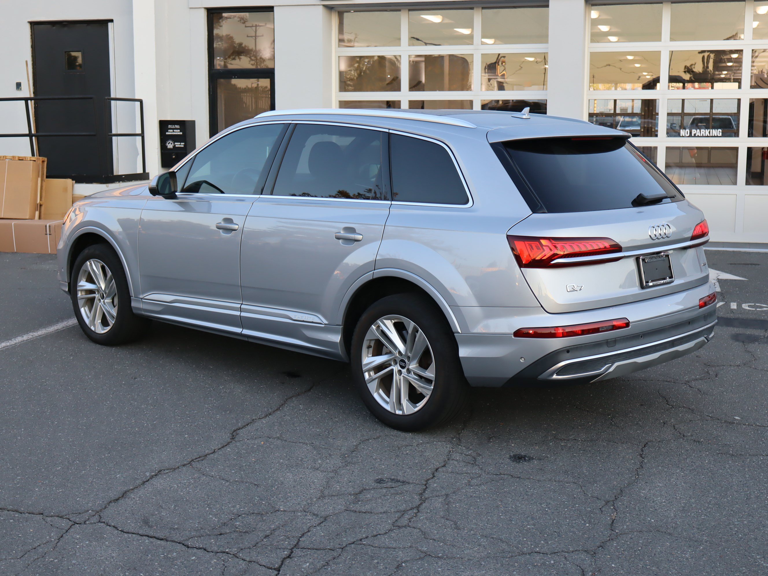 Used 2021 Audi Q7 2.0T Premium Plus w/ Executive Package AWD/4WD image 8