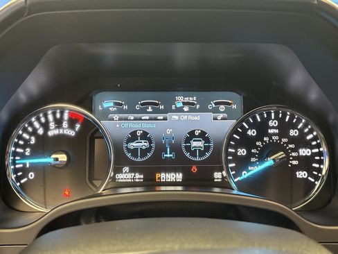 Used 2018 Ford Expedition Limited w/ Equipment Group 302A image 17