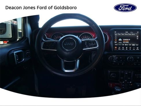 Used 2020 Jeep Gladiator Rubicon image 19