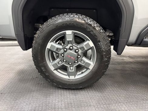 New 2026 GMC Sierra 2500 SLE w/ SLE Value Package; image 9