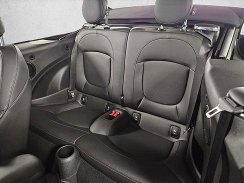 Used 2024 MINI Cooper S image 17