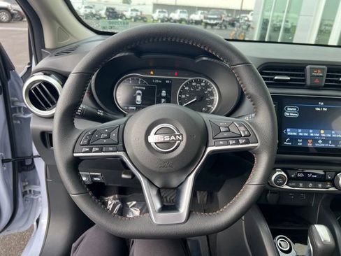 New 2025 Nissan Versa SR w/ Trunk Package image 22