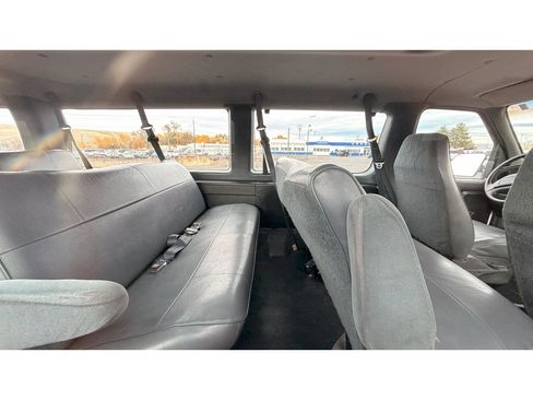 Used 1994 Ford E-350 and Econoline 350 Club Wagon image 13