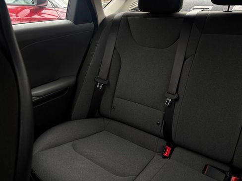 Used 2025 Kia K4 FWD image 38