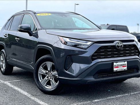 Used 2024 Toyota RAV4 XLE image 2