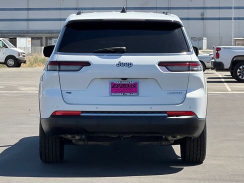 Used 2022 Jeep Grand Cherokee L Limited RWD image 6
