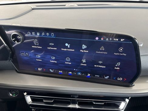 New 2026 Chevrolet Traverse LT w/ Driver Confidence Package FWD image 27