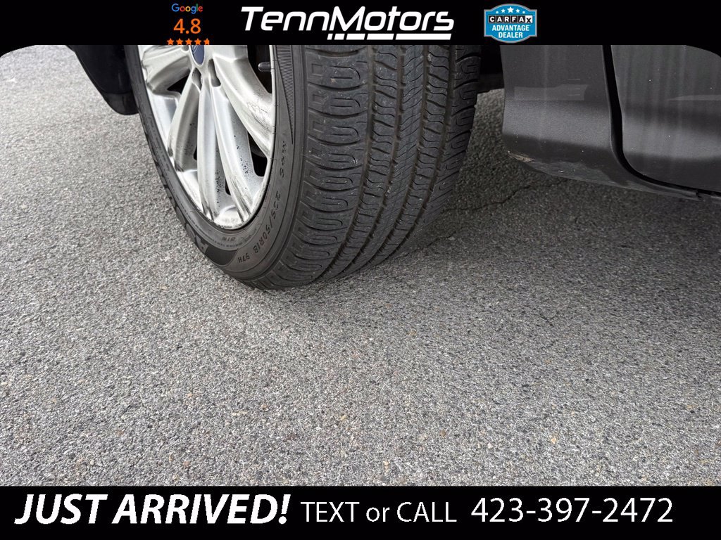 Used 2017 Ford Escape Titanium AWD/4WD image 9