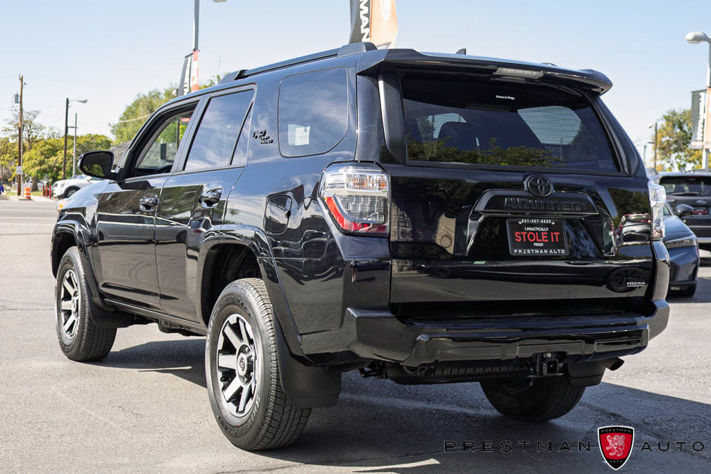 Used 2023 Toyota 4Runner TRD Off-Road Premium w/ Off Road Premium Plus Package AWD/4WD image 18