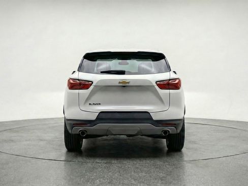 Used 2025 Chevrolet Blazer LT FWD image 7