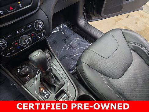 Used 2021 Jeep Cherokee Latitude Lux 80th Anniv w/ Quick Order Package 26U 80TH image 25