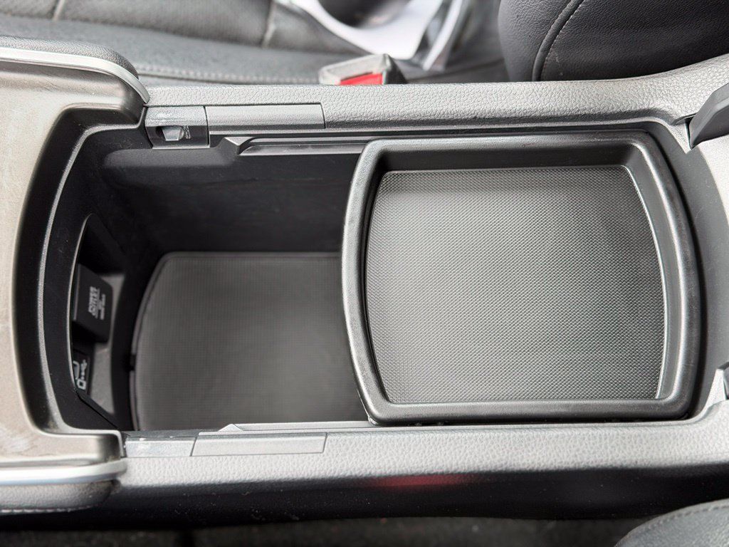 Used 2019 Honda Accord EX-L image 17
