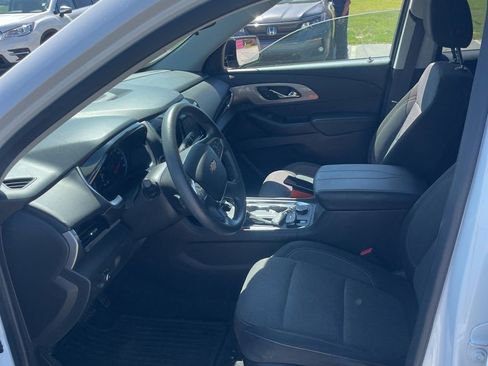 Used 2019 Chevrolet Traverse LS image 6
