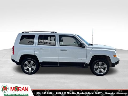 Used 2015 Jeep Patriot Latitude image 6