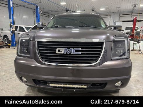 Used 2010 GMC Yukon XL SLT image 30
