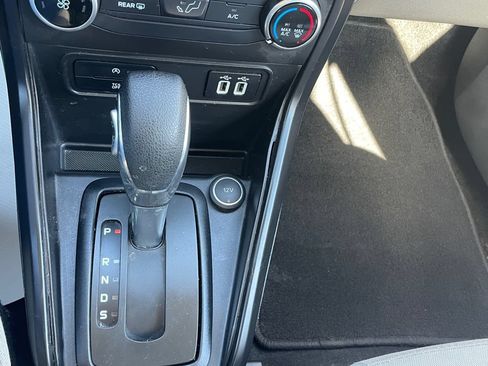 Used 2022 Ford EcoSport S AWD/4WD image 28