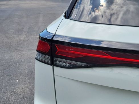 Certified 2026 Volkswagen Tiguan S FWD image 30
