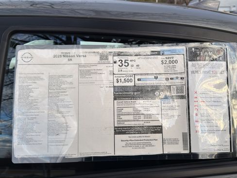 New 2025 Nissan Versa SR w/ Trunk Package image 12