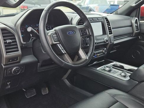 Used 2020 Ford Expedition XLT w/ Equipment Group 202A image 29