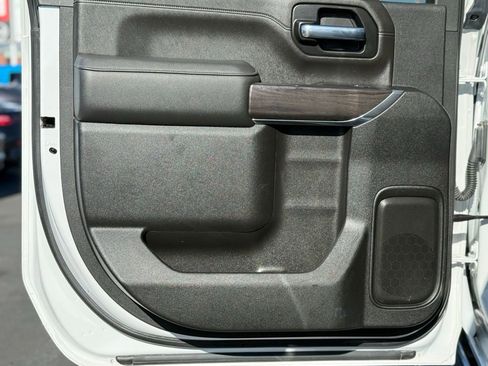 Used 2023 Chevrolet Silverado 2500 LTZ image 35