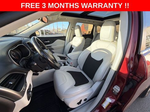 Used 2021 Jeep Cherokee Latitude Plus w/ Sun & Sound Group image 14