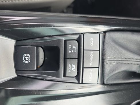 Certified 2025 Toyota Camry LE FWD image 21