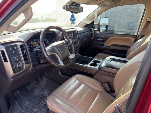 Used 2018 GMC Sierra 3500 Denali w/ Duramax Plus Package image 9