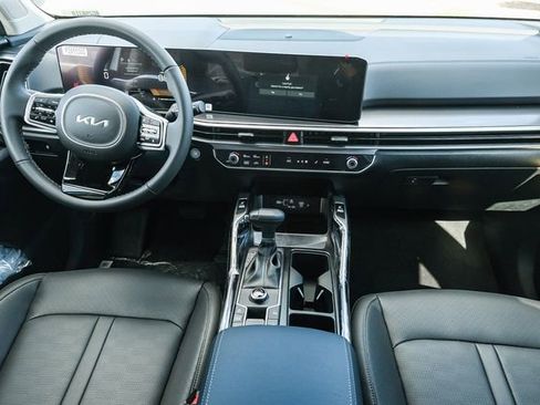 New 2025 Kia Sorento S w/ Panoramic Sunroof Package image 30
